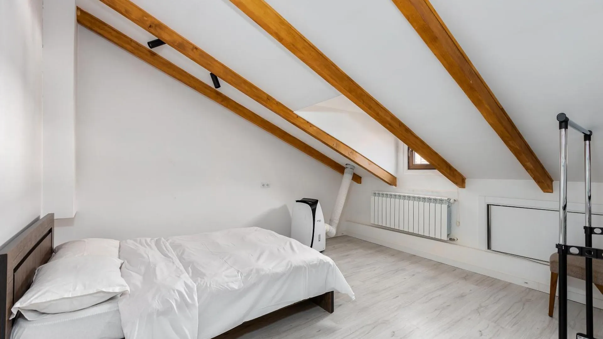 Apartment Near Orbeliani Bazari تبليسي